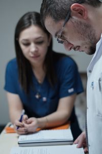 nevia-oran-yasli-bakim-evi